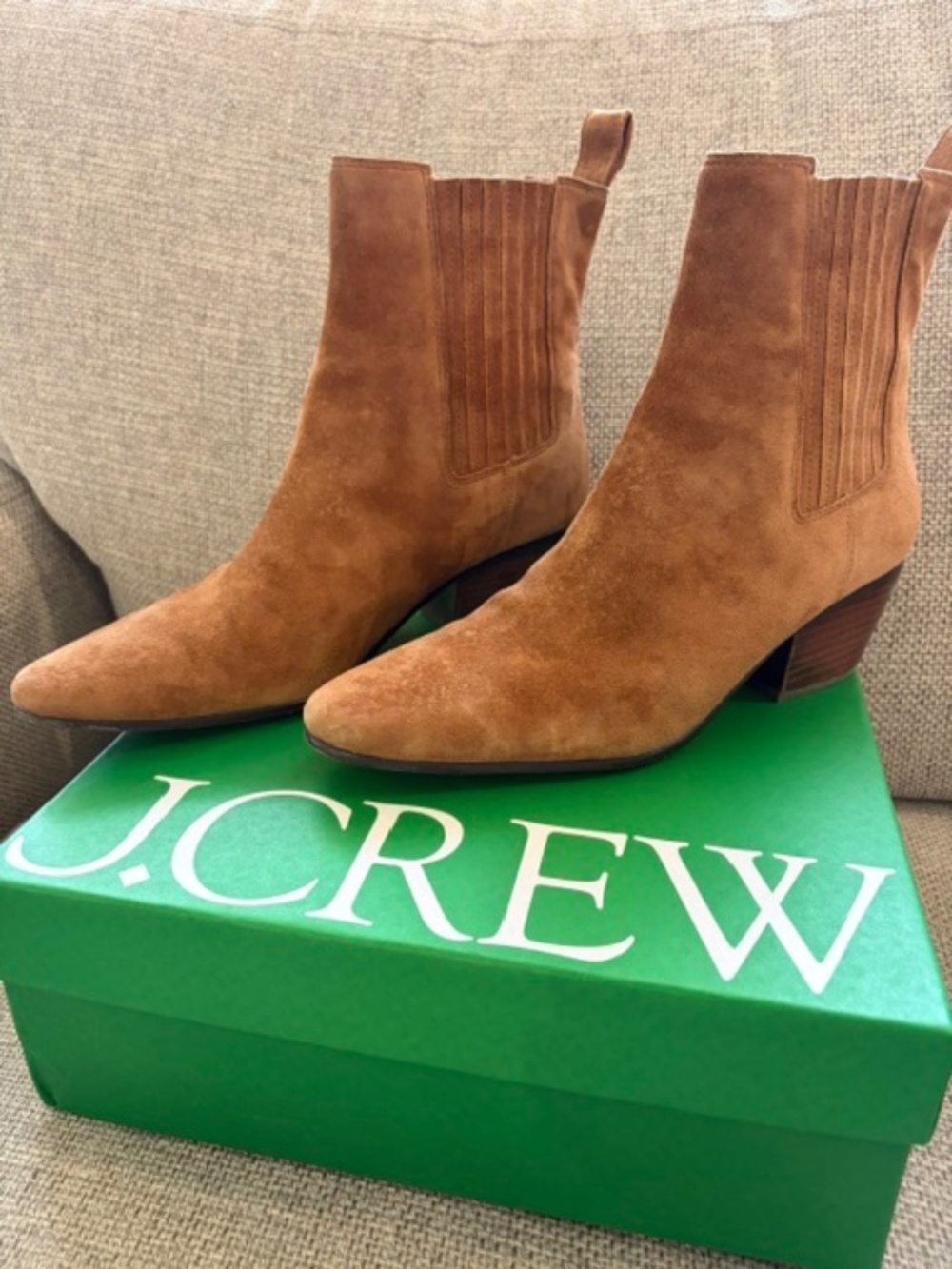 J.Crew Piper Square Toe Ankle Boots in RICH TOFFEE Suede LIKE NEW SIZE 8